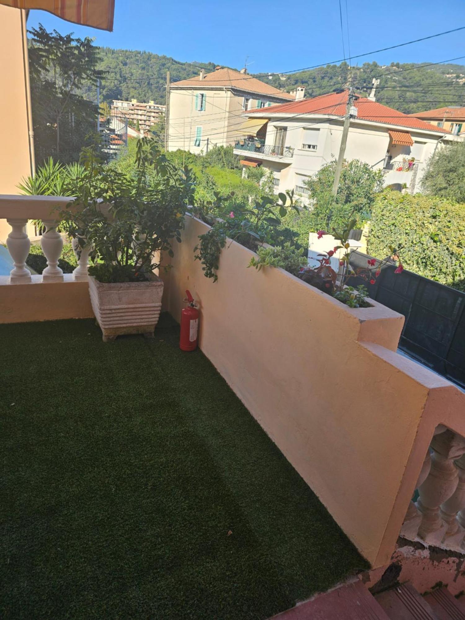 Studio 1 A La Trinite Proche De Nice, Monaco Et L'Italie ภายนอก รูปภาพ